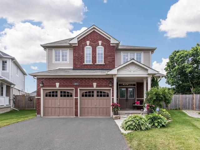 67 Courvier Cres