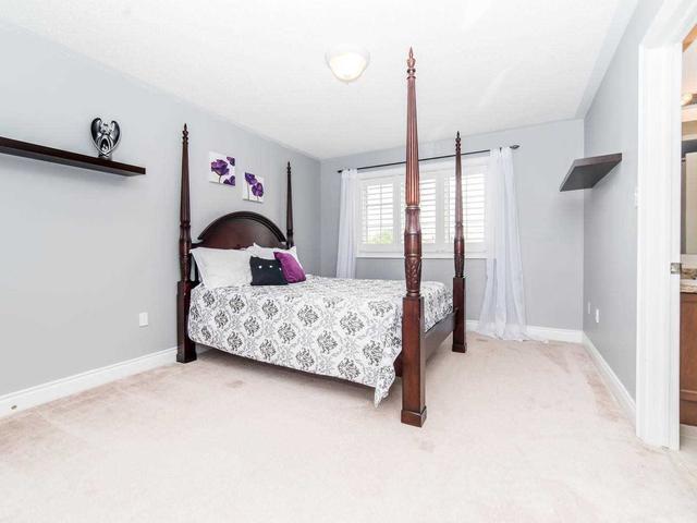 67 Courvier Cres