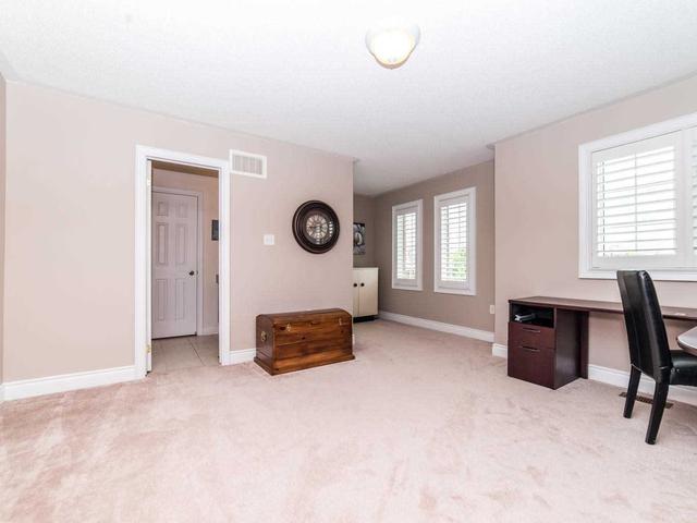 67 Courvier Cres