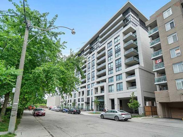 8 Trent Ave, Unit #406