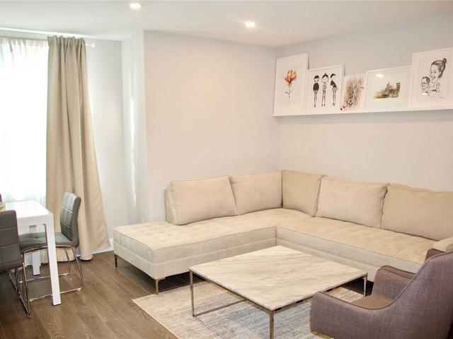 15 Strangford Lane, Unit 201