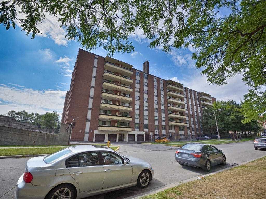 211 921 Midland Ave, Scarborough Leased, E4563738 Condos.ca