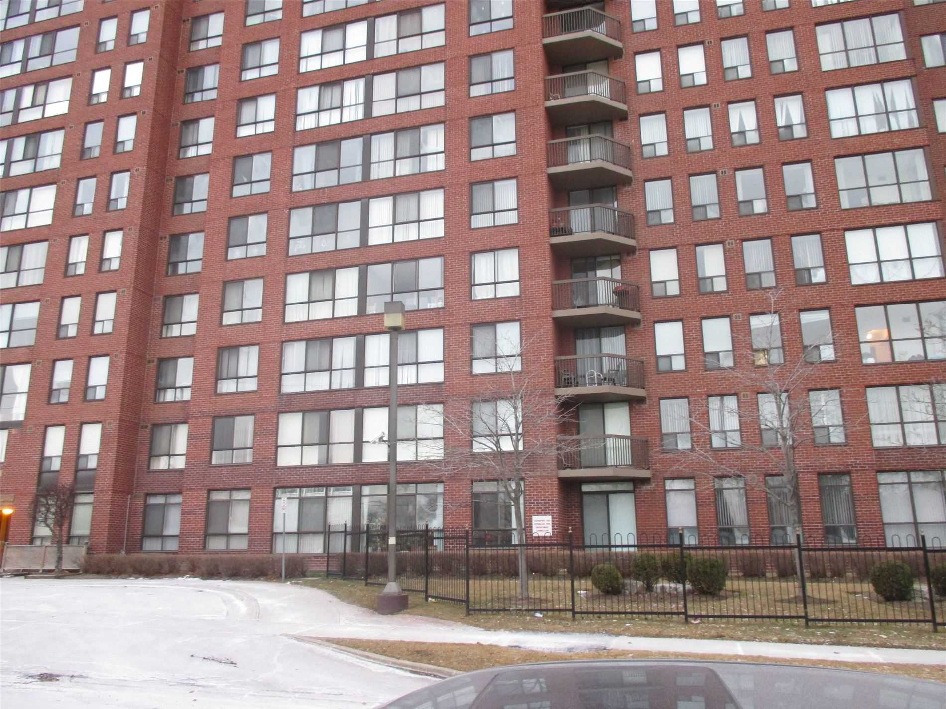1311 - 330 Mccowan Rd, Scarborough | Sold, E4565723 | Condos.ca