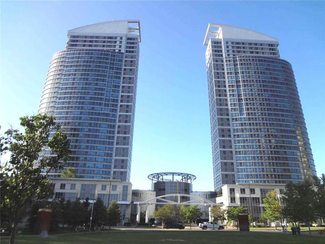38 Lee Centre Dr, Unit 3303