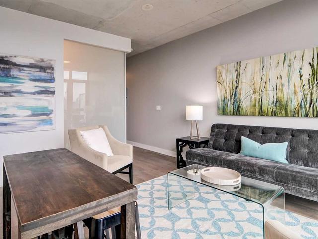 1190 Dundas St E, Unit 1020