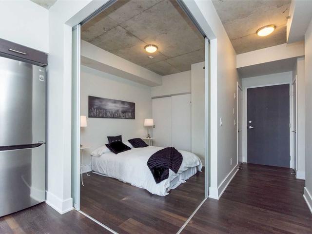 711 - 630 Queen St E