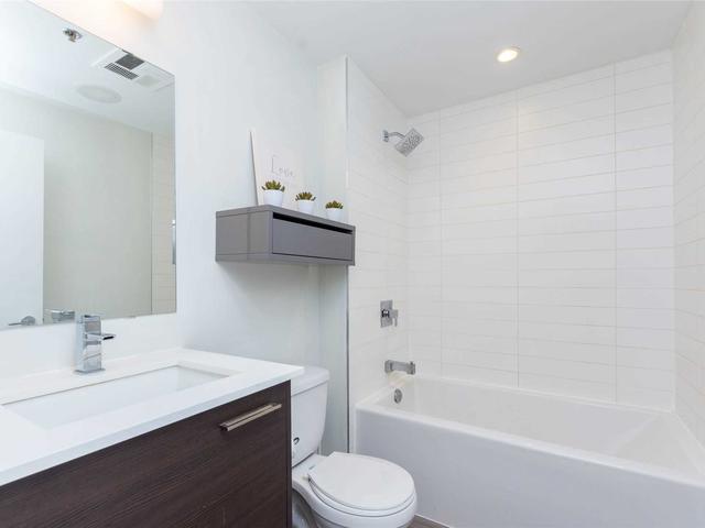 711 - 630 Queen St E