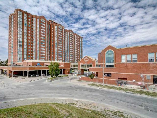 2460 Eglinton Ave E, Unit 1219