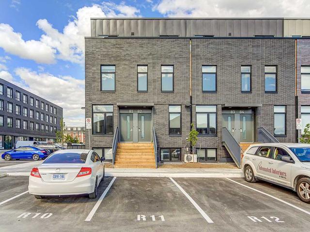 1760 Simcoe St N, Unit 82