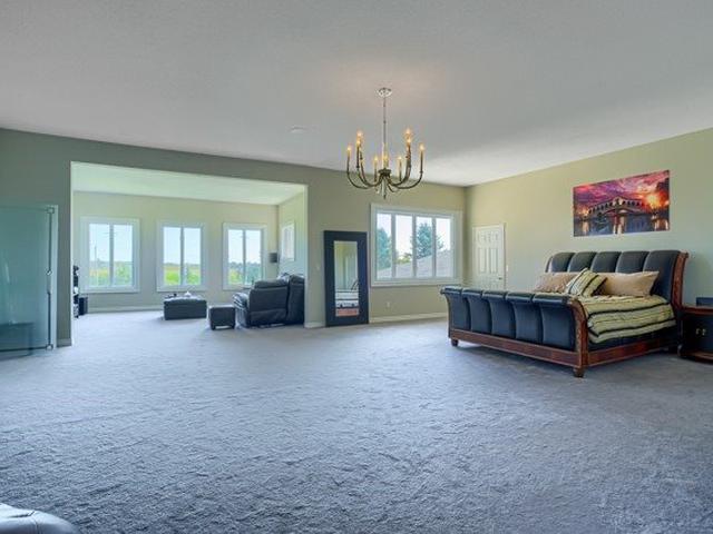 3050 Concession 8 Rd