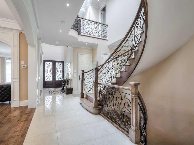 1 Gordon Ave