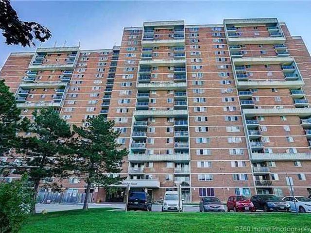 100 Wingarden Crt, Unit 905