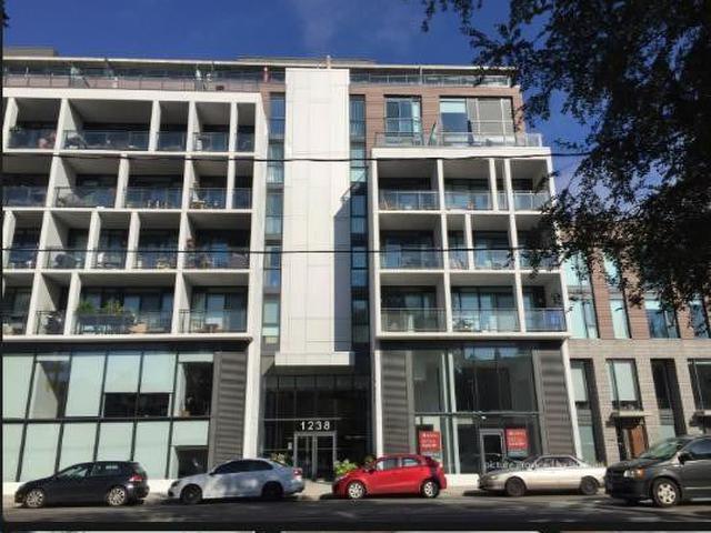 1238 Dundas St E, Unit 806