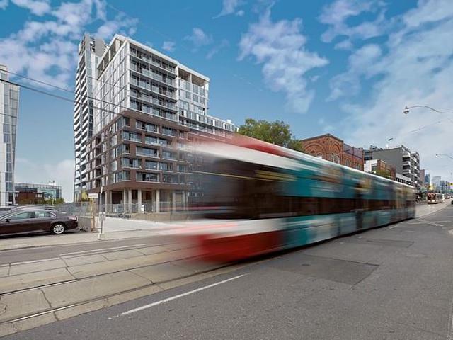 806 - 15 Baseball Pl