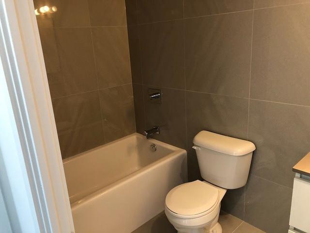 806 - 15 Baseball Pl