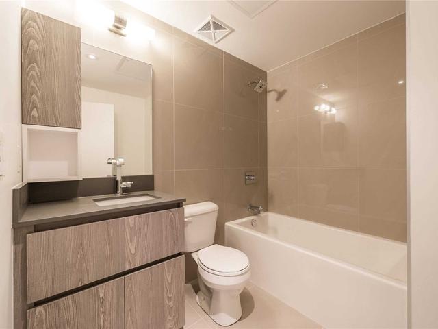 1405 - 15 Baseball Pl