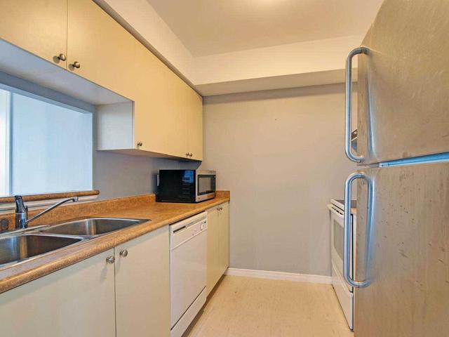 905 - 1200 The Esplanade Rd N