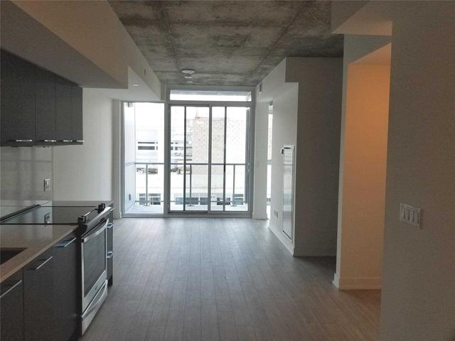 15 Baseball Pl, Unit 1611