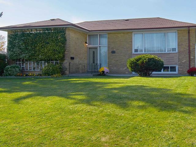 20 Shaddock Cres
