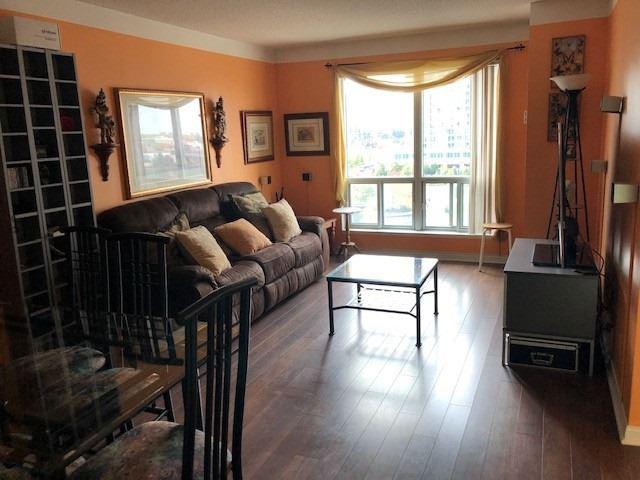 11 Lee Centre Dr, Unit 702