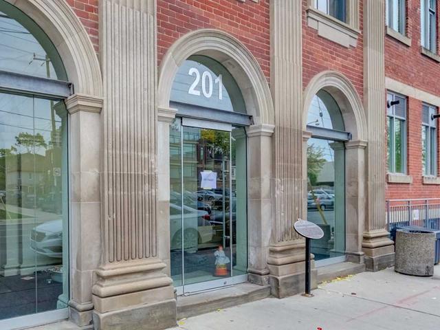 201 Carlaw Ave, Unit 209