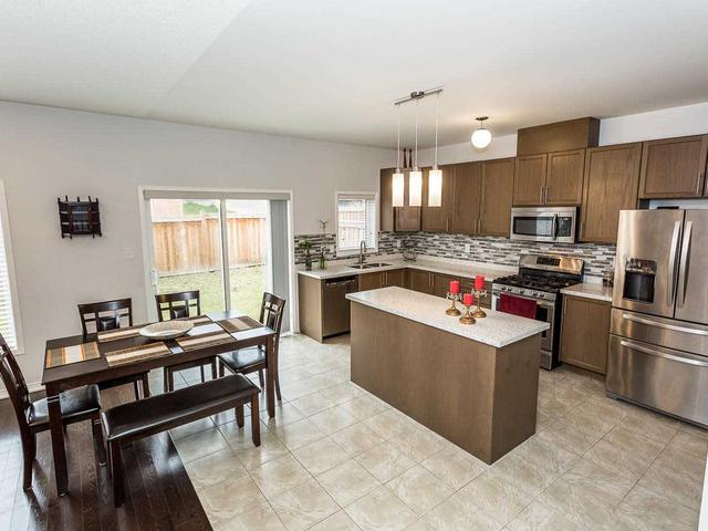 39 Skelton Cres