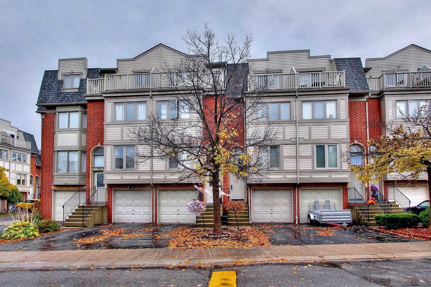 61 1635 Pickering Pkwy, Pickering Sold, E4614952 Condos.ca