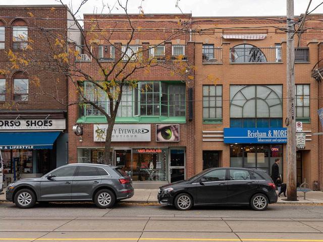 201 - 1944 Queen St E