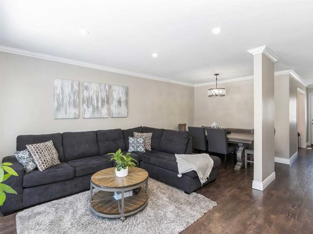 564 Minto Crt
