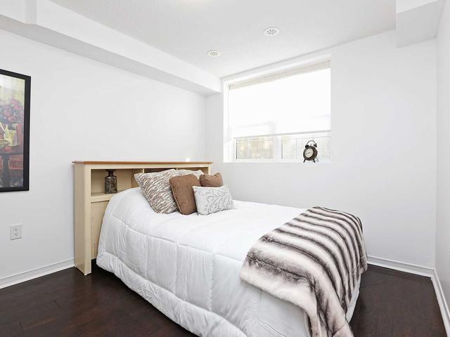 83 - 389 Beechgrove Dr