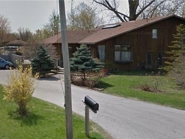 169 Finch Ave