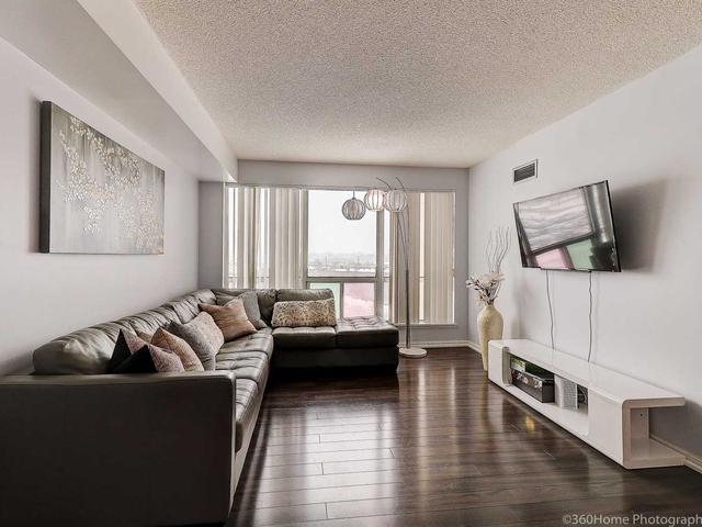 8 Lee Centre Dr, Unit 510