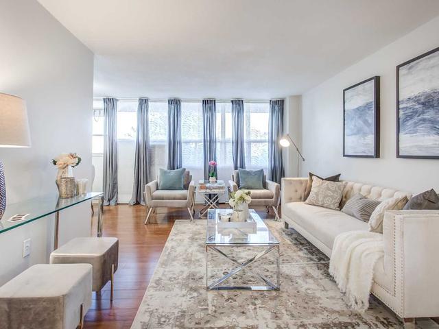 270 Palmdale Dr, Unit 205