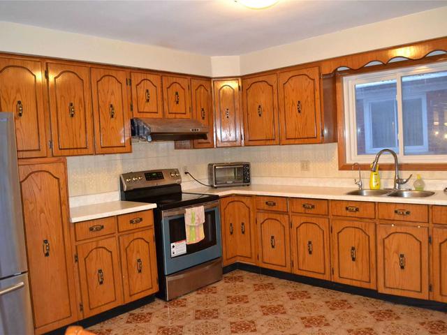 Upper - 203 Chartland Blvd