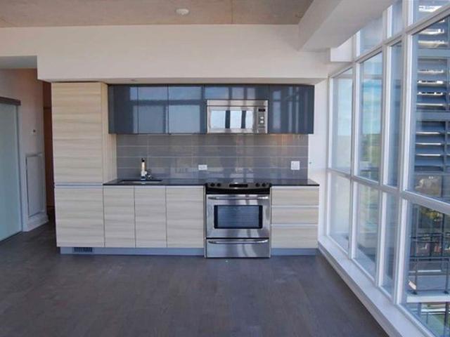 1201 - 1190 Dundas St E