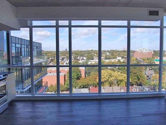 1201 - 1190 Dundas St E