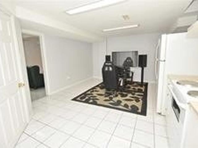 Bsmt - 47 Knowles Dr