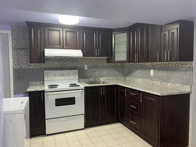 Bsmt - 2021 Lynn Heights Dr