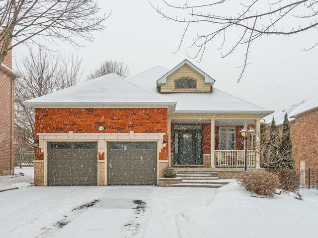 2361 Canterbury Cres