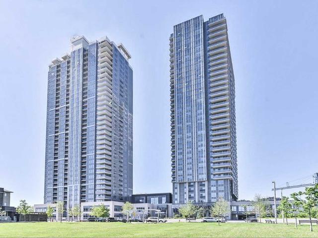 255 Village Green Sq, Unit 2011