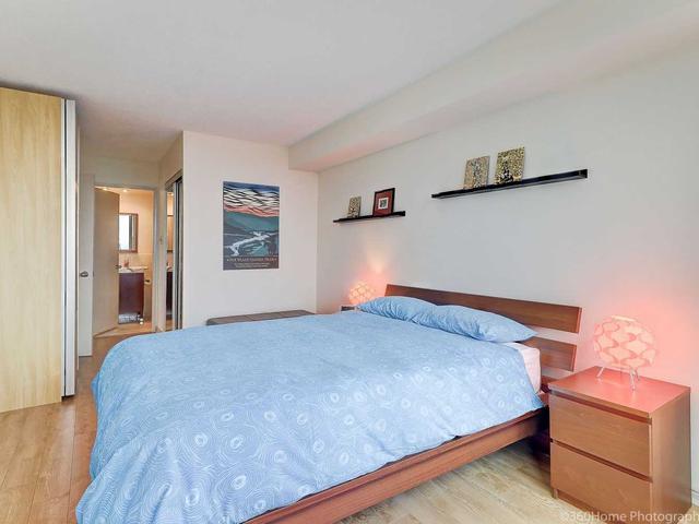 521 - 3 Greystone Walk Dr