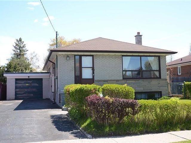 Bsmt - 31 Sharbot Ave