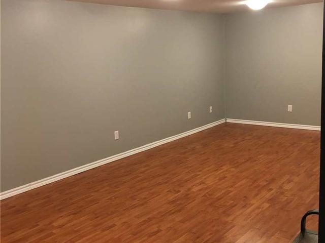 Lower - 536 Monteith Ave