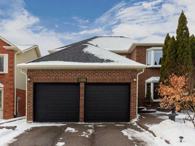 1186 Pebblestone Cres