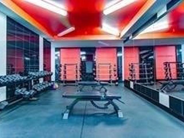 707 - 1190 Dundas St E