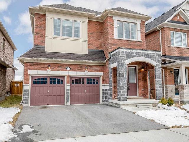 37 Charterhouse Dr