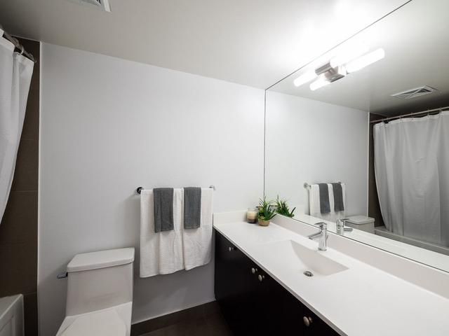 1235 Bayly St, Unit 203