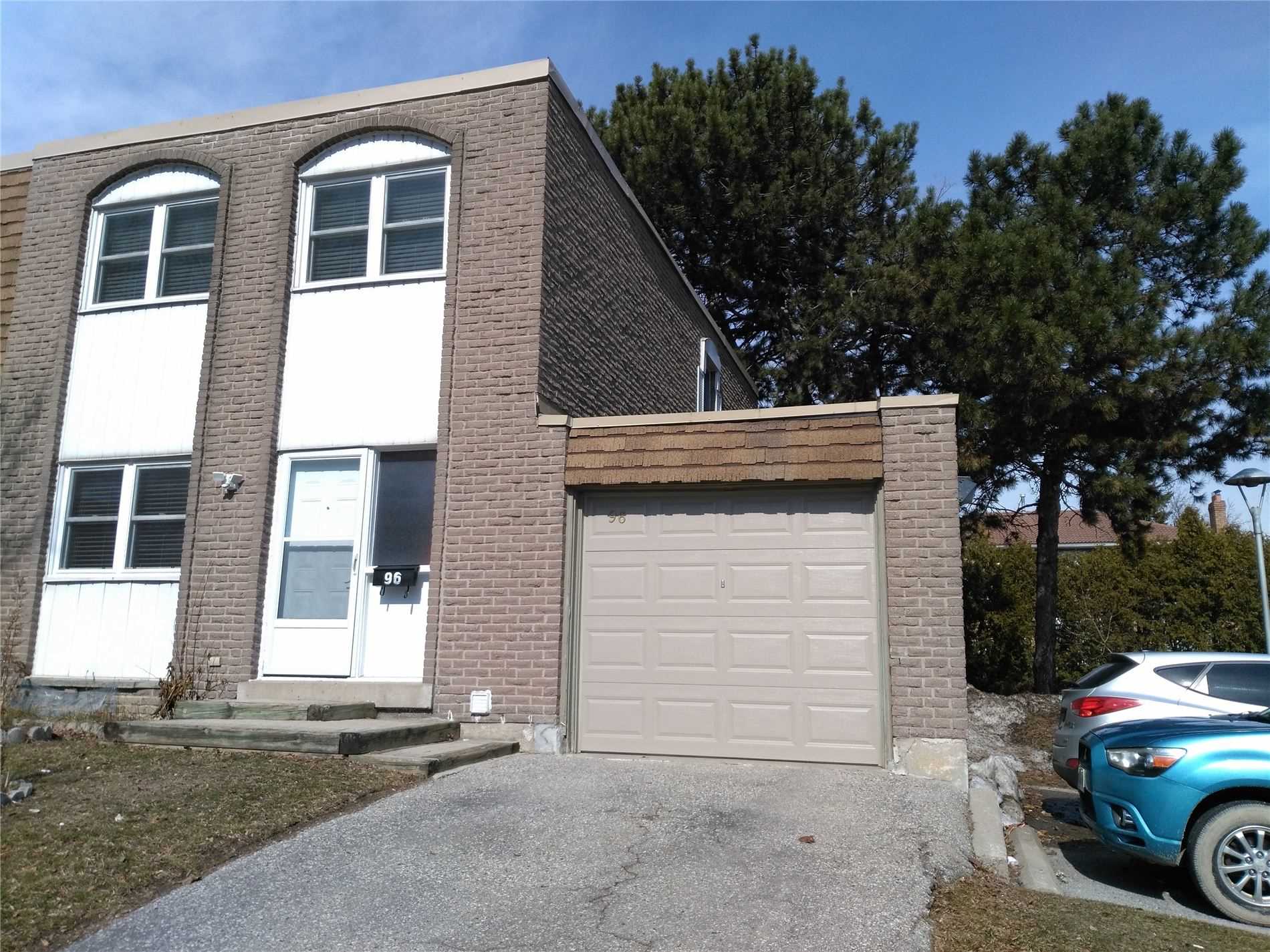 96 850 Huntingwood Dr, Scarborough Terminated, E4721687 Condos.ca