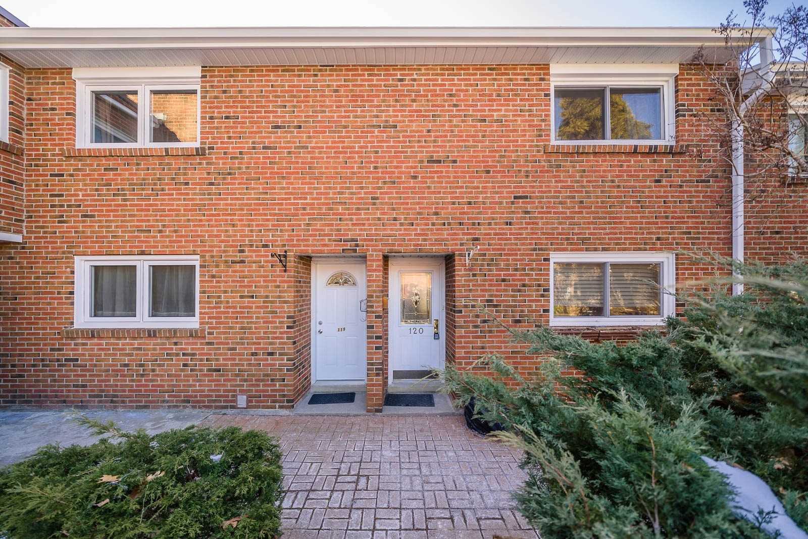 120 90 Edgewood Ave, Toronto Sold, E4724066 Condos.ca
