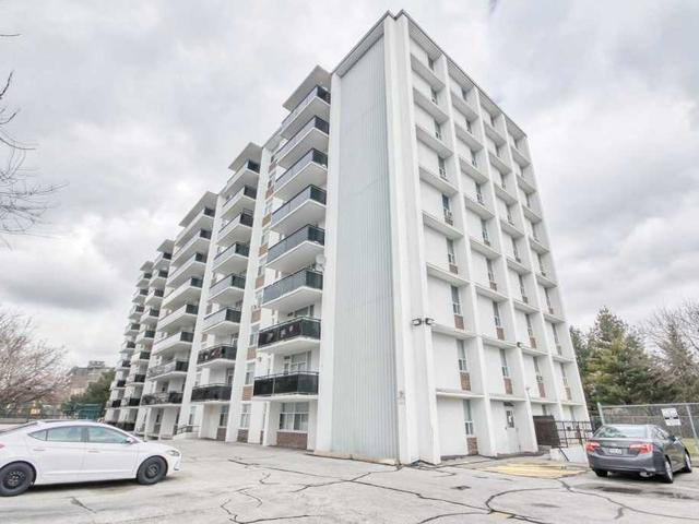 2245 Eglinton Ave E, Unit 208